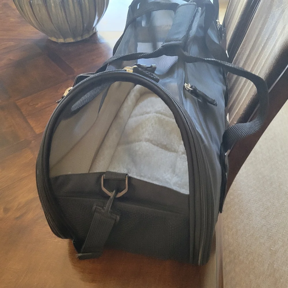 Cat Or Small Dog Carring Case